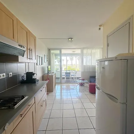 T2 Cocon Lumineux En Bord De Mer Avec Piscine, Tennis Et Parking Lägenhet